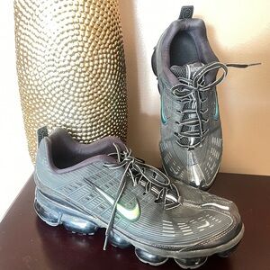 Nike mens Air Vapormax 360 size 12